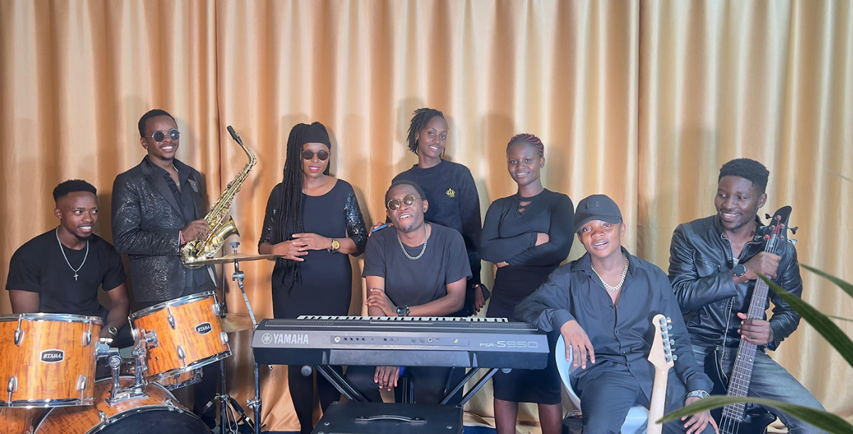 band image2
